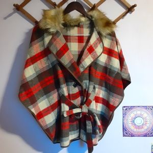 Peach Love California Belted Poncho With Fur Trim Free Size